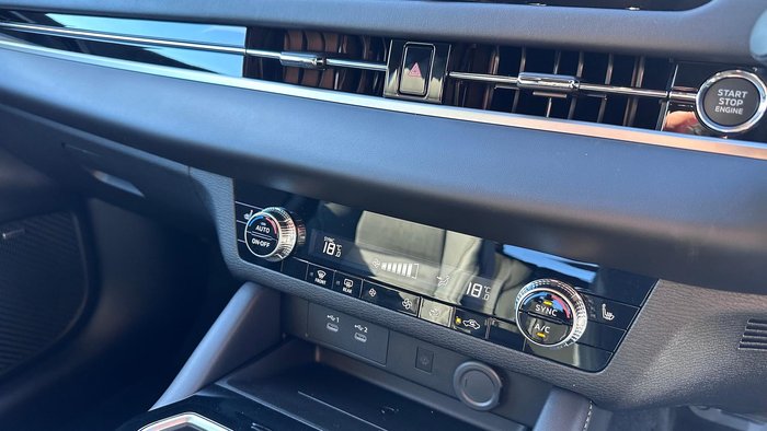 2026 Mitsubishi Outlander Black Edition