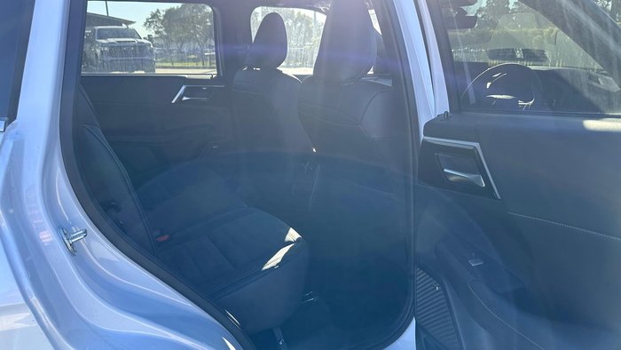 2026 Mitsubishi Outlander Black Edition