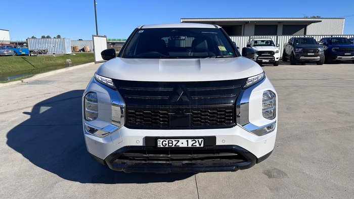 2026 Mitsubishi Outlander Black Edition ZM MY26