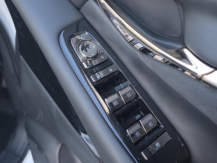 2026 GAC M8 PHEV Luxury