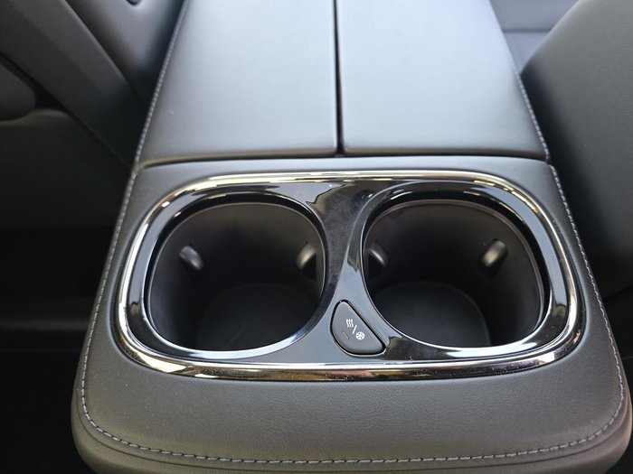 2026 GAC M8 PHEV Luxury