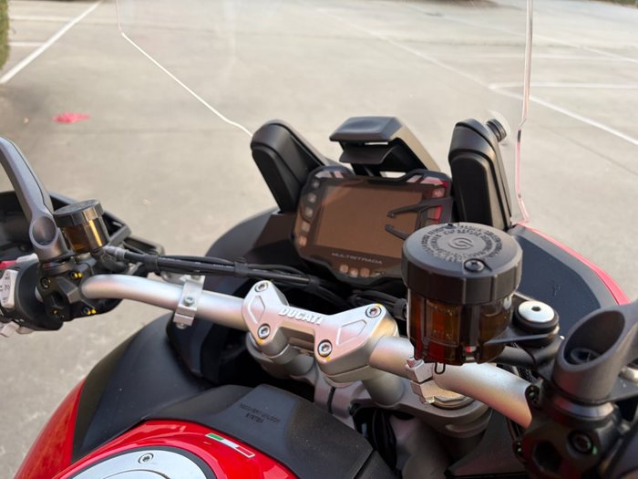 2023 DUCATI MULTISTRADA V2 S Red