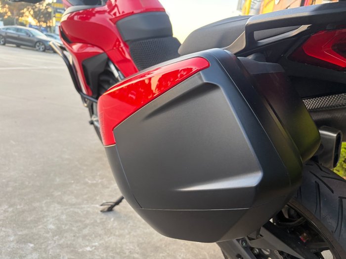 2023 DUCATI MULTISTRADA V2 S Red
