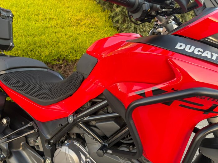 2023 DUCATI MULTISTRADA V2 S Red