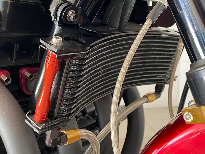 1992 Kawasaki Zephyr 1100 (ZR1100) Zephyr Red