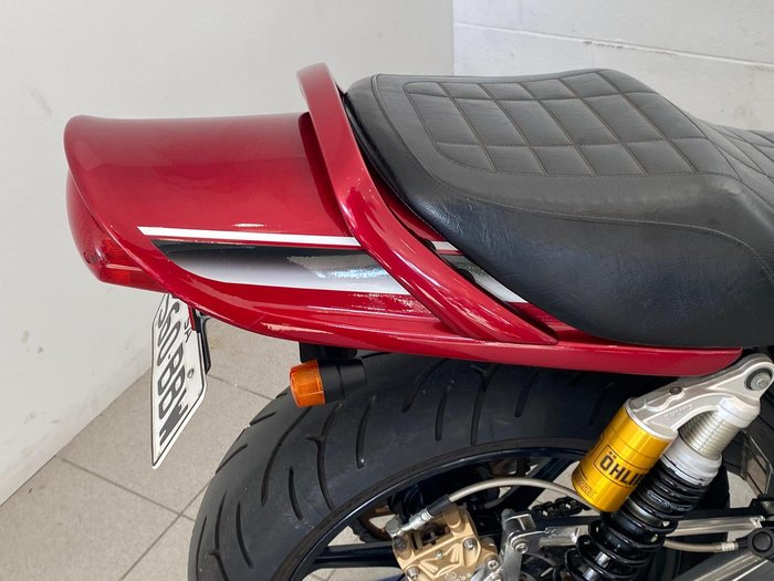 1992 Kawasaki Zephyr 1100 (ZR1100) Zephyr Red