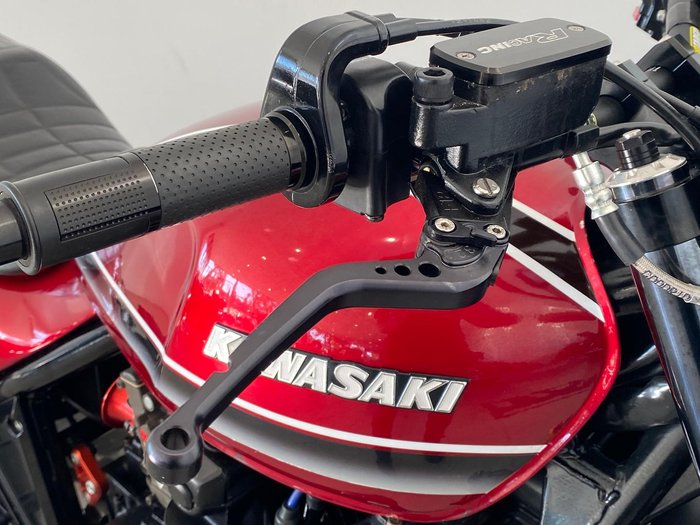 1992 Kawasaki Zephyr 1100 (ZR1100) Zephyr Red