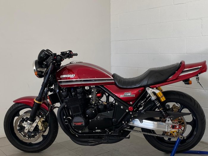 1992 Kawasaki Zephyr 1100 (ZR1100) Zephyr Red