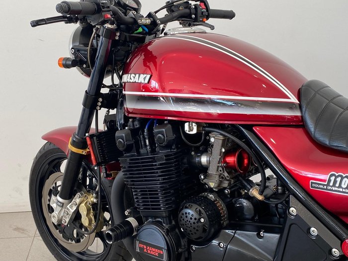 1992 Kawasaki Zephyr 1100 (ZR1100) Zephyr Red