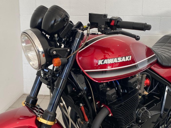 1992 Kawasaki Zephyr 1100 (ZR1100) Zephyr Red