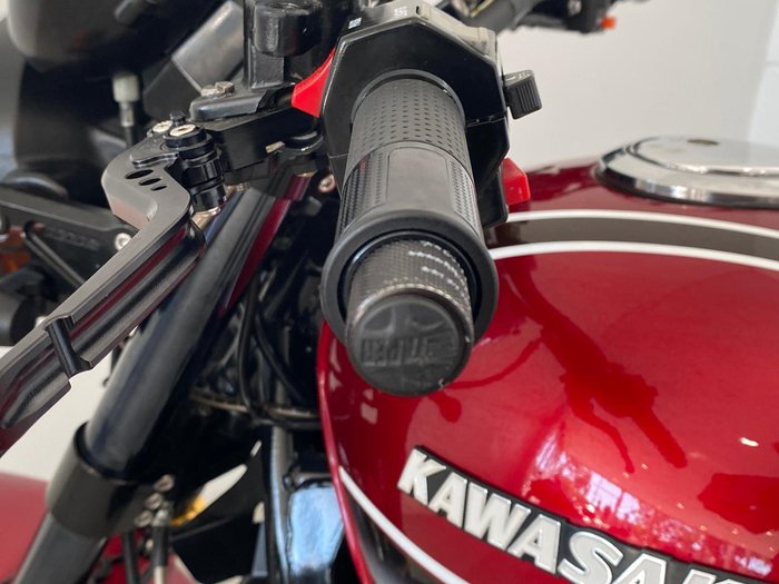 1992 Kawasaki Zephyr 1100 (ZR1100) Zephyr Red