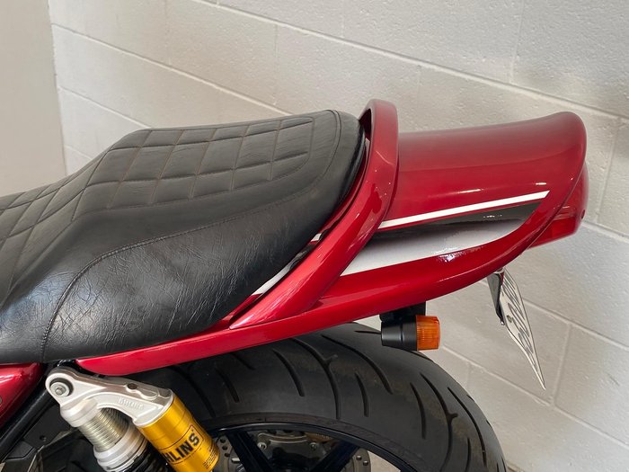 1992 Kawasaki Zephyr 1100 (ZR1100) Zephyr Red