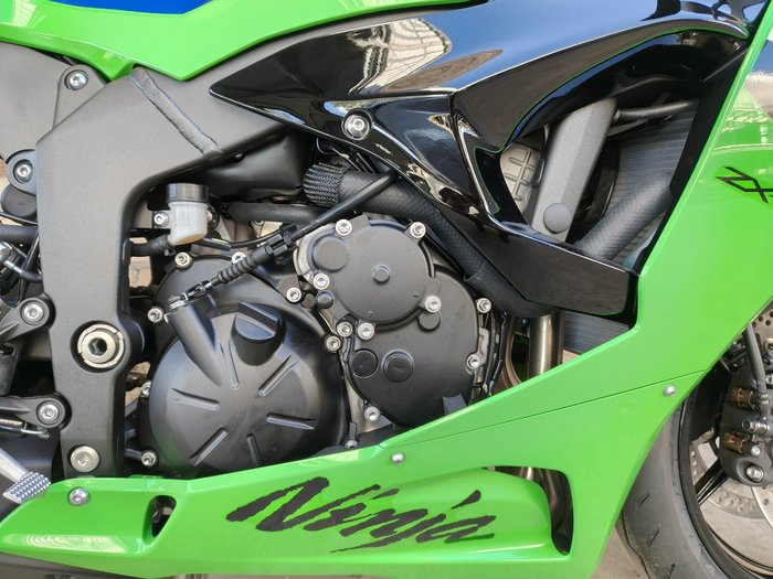 2026 KAWASAKI NINJA ZX-6R ABS (636) ROAD GREEN