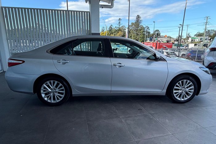 2016 Toyota Camry Atara SL
