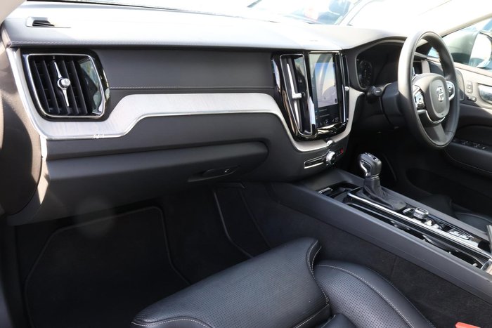 2020 Volvo XC60 D4 Inscription