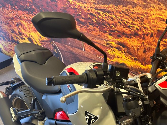 2026 Triumph Trident 800 Trident Grey