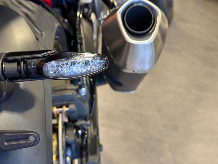 2026 Triumph Trident 800 Trident Grey