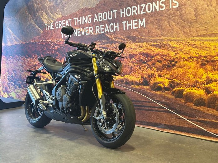 2026 Triumph Speed Triple RS 1200 Speed Triple Black