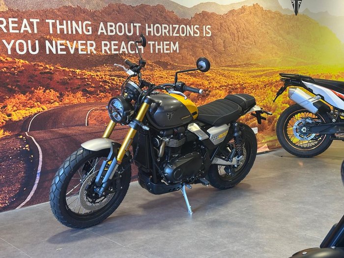 2026 Triumph Scrambler 900 Scrambler Yellow