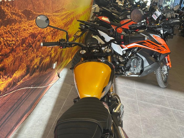 2026 Triumph Scrambler 900 Scrambler Yellow