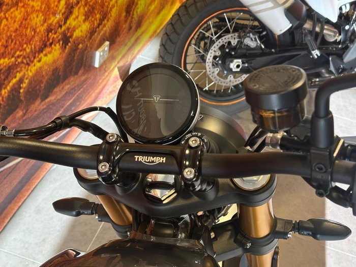 2026 Triumph Scrambler 900 Scrambler Yellow