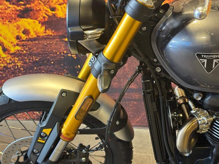 2026 Triumph Scrambler 900 Scrambler Yellow