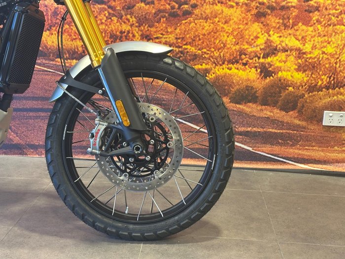 2026 Triumph Scrambler XE Scrambler Black