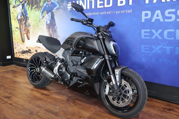 2022 Ducati DIAVEL 1260