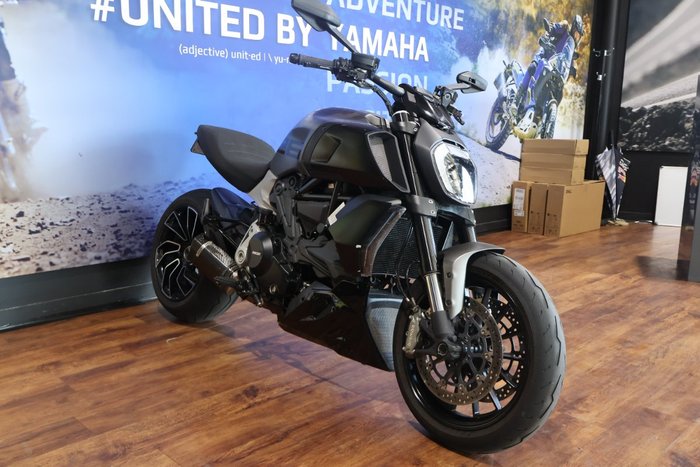2022 Ducati DIAVEL 1260