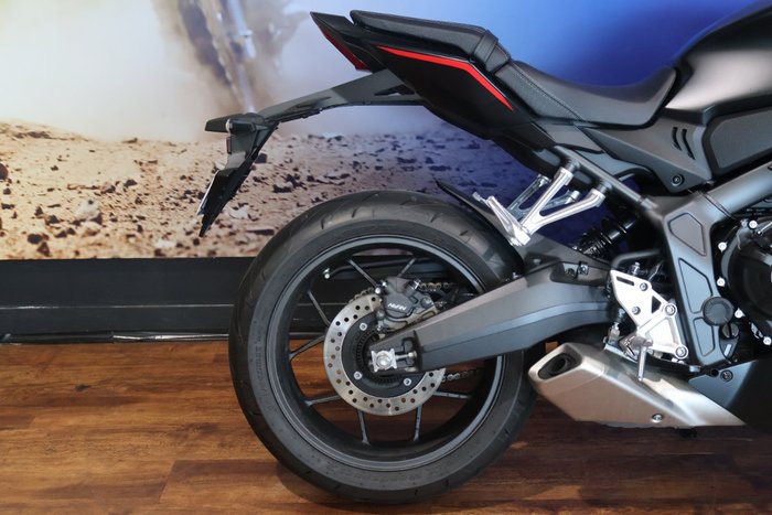 2025 Honda CBR650R Black