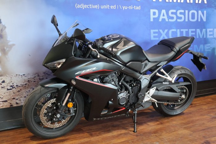 2025 Honda CBR650R Black