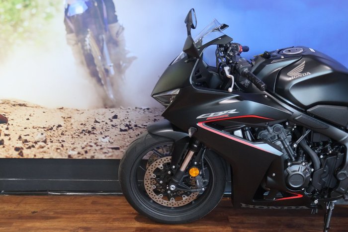 2025 Honda CBR650R Black
