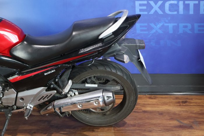 2015 Suzuki INAZUMA 250 (GW250) Red