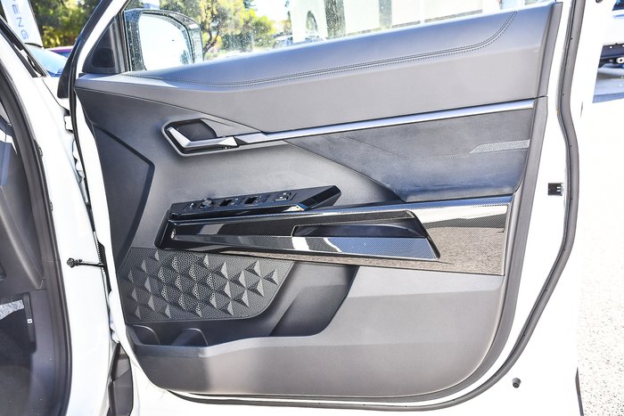 2026 KGM Musso EV 2WD Black Edge