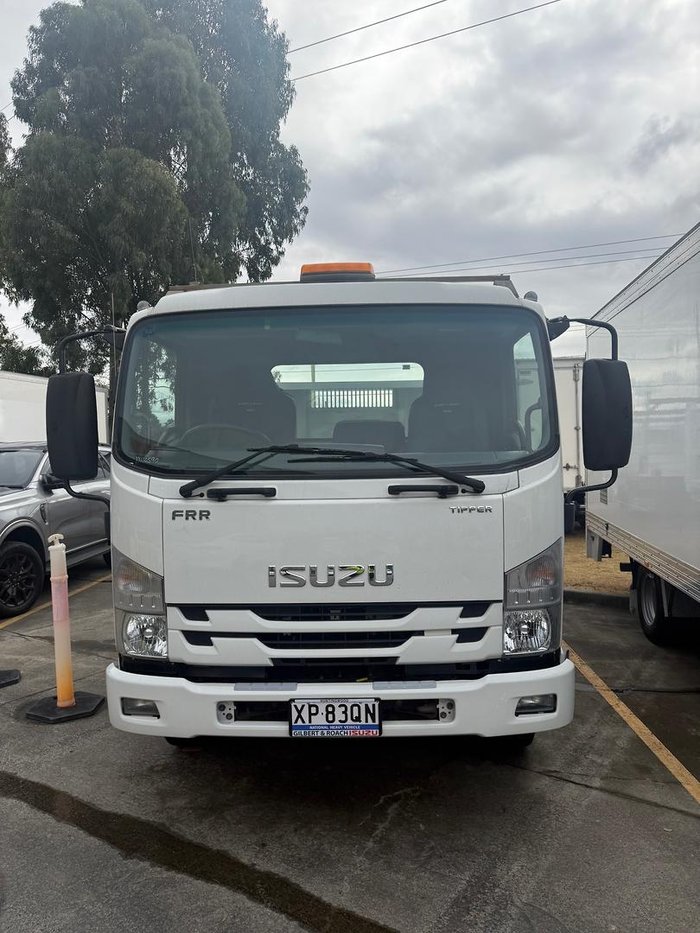2019 Isuzu F Series FRR107-210