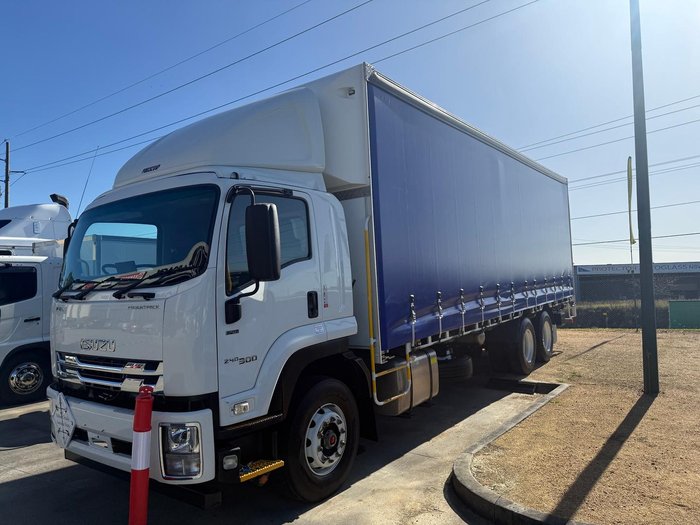 2023 Isuzu F Series