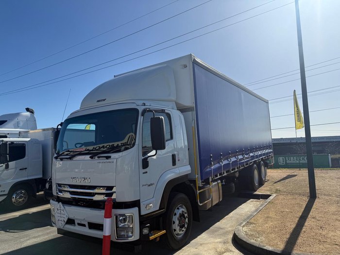 2023 Isuzu F Series