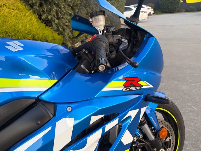 2017 Suzuki GSX-R1000