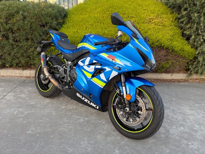 2017 Suzuki GSX-R1000 Blue