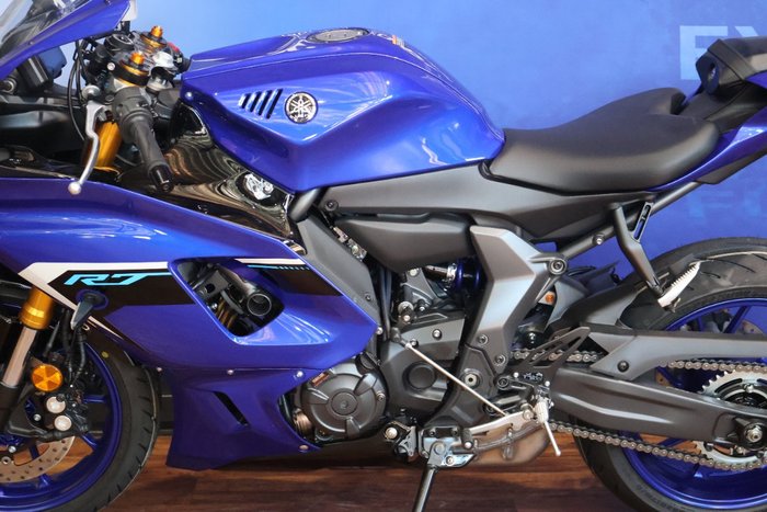2025 Yamaha 2025 Yamaha 655CC YZF-R7LA SPORTS Blue