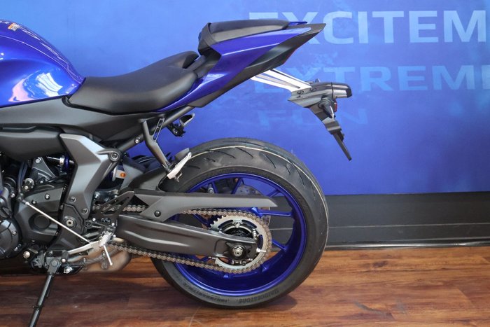 2025 Yamaha 2025 Yamaha 655CC YZF-R7LA SPORTS Blue