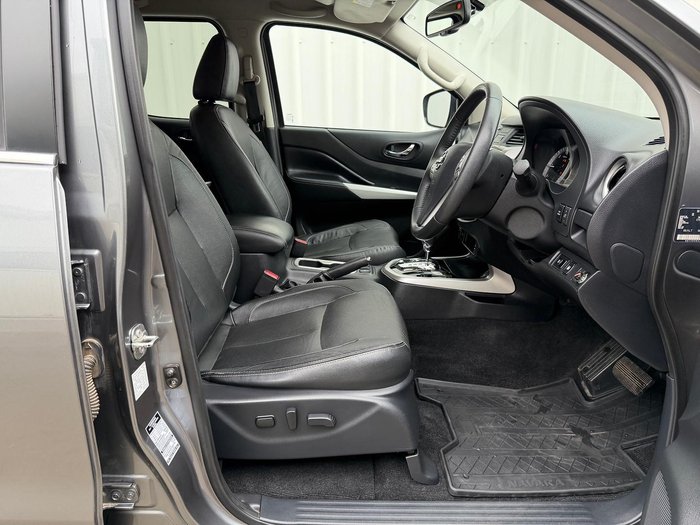 2016 Nissan Navara ST-X