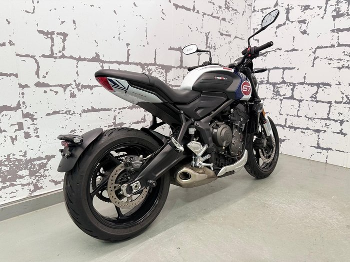 2024 Triumph Trident 660 Triple Tribute Edition Trident White