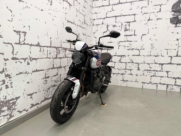 2024 Triumph Trident 660 Triple Tribute Edition Trident White