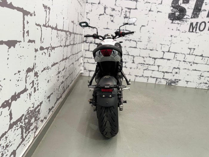 2024 Triumph Trident 660 Triple Tribute Edition Trident White