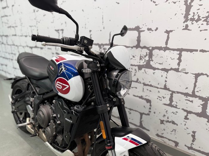 2024 Triumph Trident 660 Triple Tribute Edition Trident White