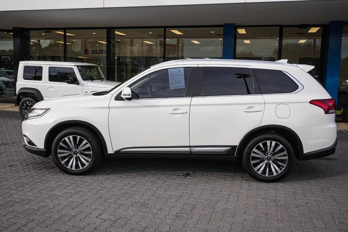 2020 Mitsubishi Outlander LS