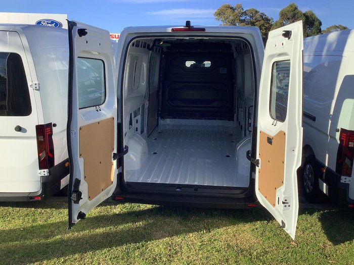 2026 Renault Master