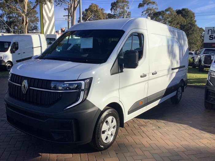 2026 Renault Master