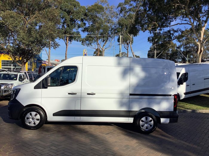 2026 Renault Master
